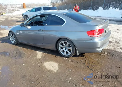 2008 BMW 328Xi из США, поврежденный, VIN WBAWV535X8P079029